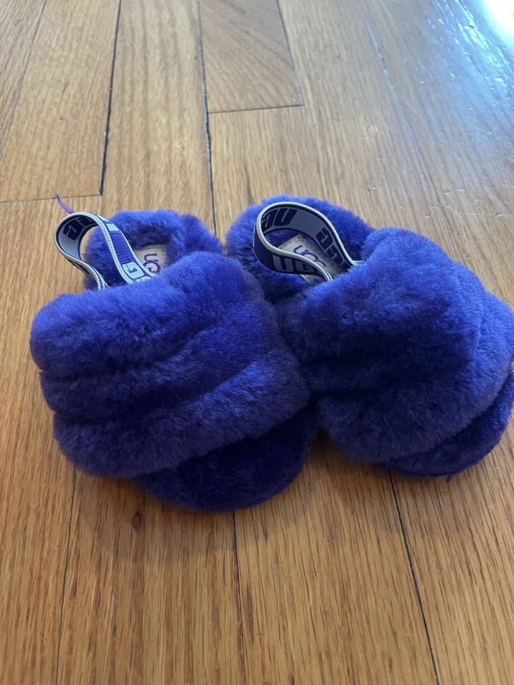 Ugg pelusa sí tobogán púrpura bebé niña niño talla 6 Foto 2 de 4