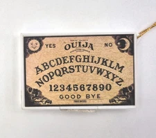 Vtg 1998 Rare Hasbro Parker Bros. Ouija Board Game Toys R US Classic Ornament