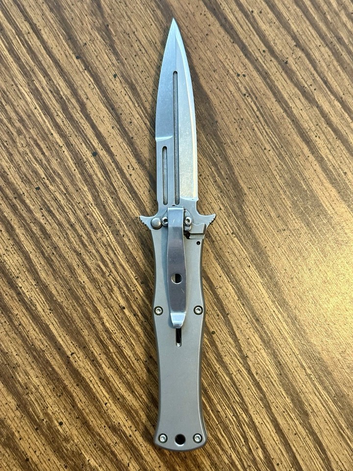 HTM Darrel Ralph Madd Max Assisted Open Folder Rare | eBay