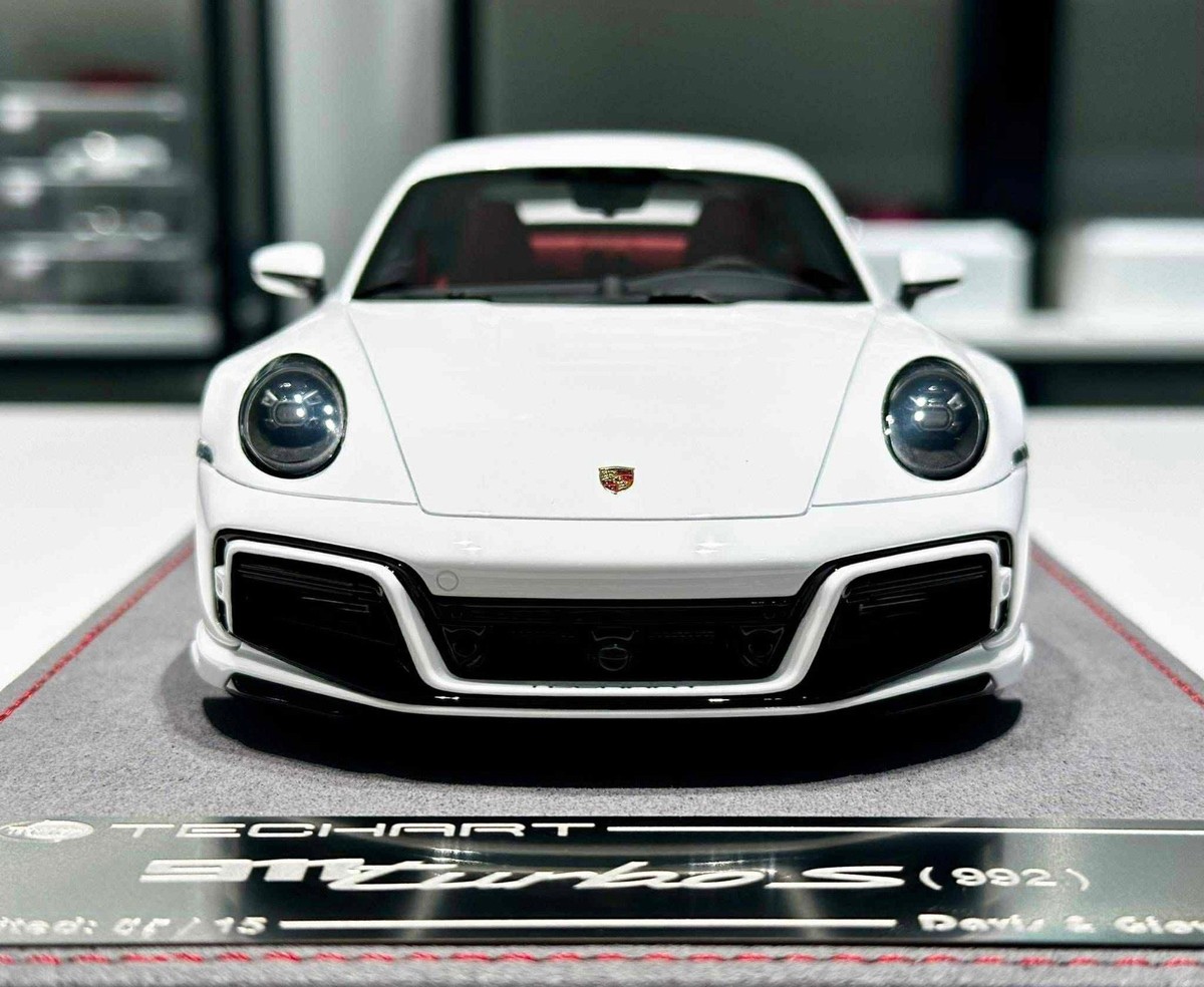 Porsche 911 Turbo S TechArt (Gloss White) [Davis & Giovanni] 1/18
