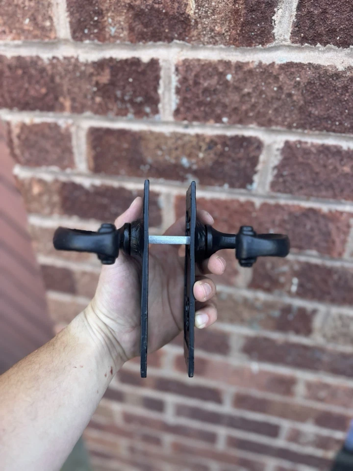 Antique Rustic Wessex Iron Door Handles - Image 2 of 4