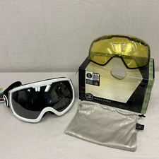 VonZipper Feenom Snow Goggle White Gloss Frame w/ Black Chrome *DISPLAY