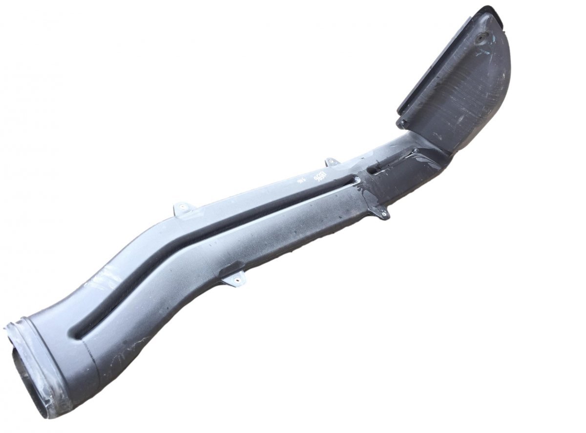 A9605284308 A9605280601 Air Intake Duct For MERCEDES-BENZ Actros