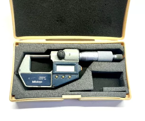 Nice Mitutoyo No. 293-721-30 Digimatic 0-1" Micrometer