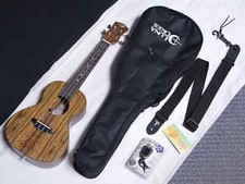 Luna Exotic Caidie Concert UKULELE nuovo UKE con Gigbag, pulsante cinghia, accordatore - Luna