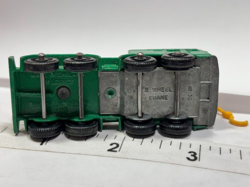Vintage 1965 Matchbox 8 Wheel Crane Truck # 30 Unimog 1/64 - Picture 10 of 13