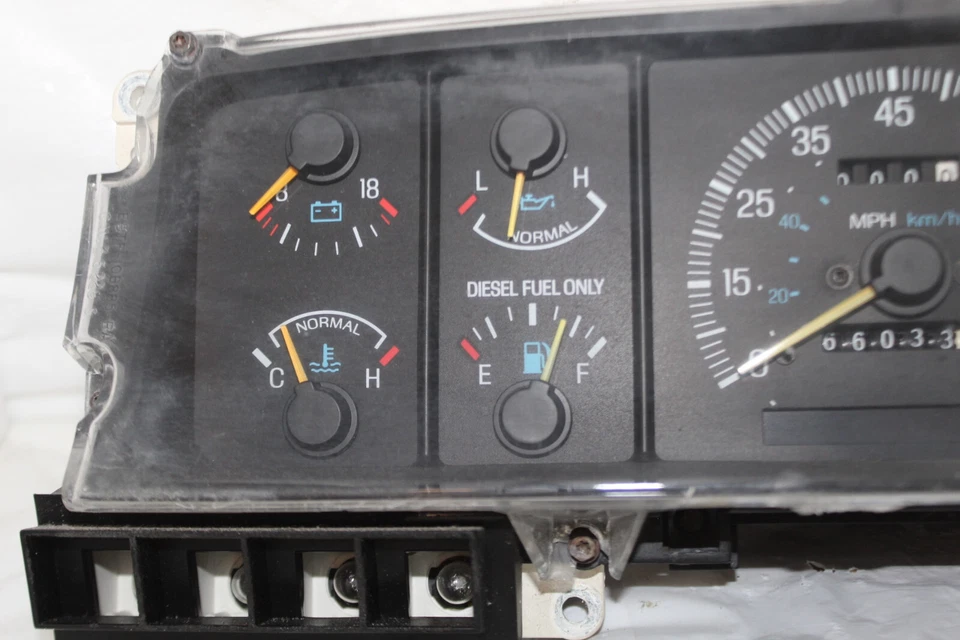 Cuadro de instrumentos velocímetro Ford F350 1990 indicadores de panel 66.033 millas diésel Foto 2 de 4