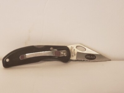 Maxam Pocket Knife Black Camp Outdoor Hunting Folding Utility Knife Belt Clip