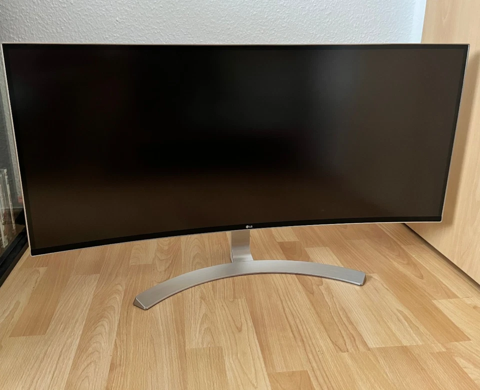 LG 34UC99-W 34 Zoll, 21:9 Curved UltraWide LCD LED Monitor - Bild 3 von 4