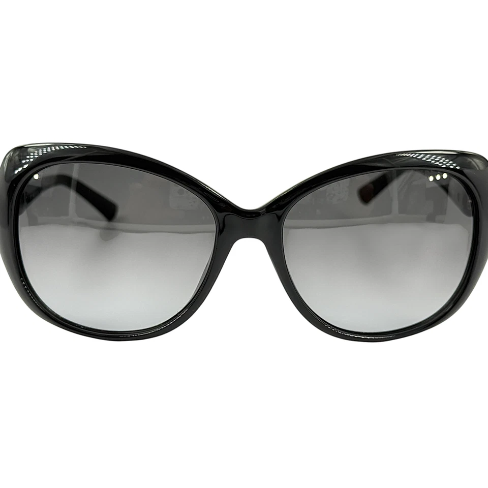 Gafas de sol de plástico para mujer Valentino V639S 001 negras con gris degradado 55-16 Italia Foto 3 de 4