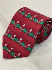 Hallmark Holiday Traditions Vintage Santa Golfing Silk Tie 58 x 4 USA Made