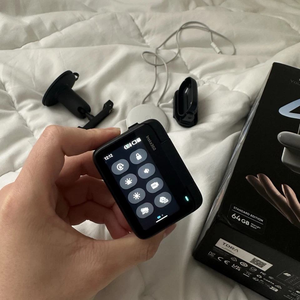 Insta360 - GO 3S (128GB) Action Camera - Black - Image 4 of 4