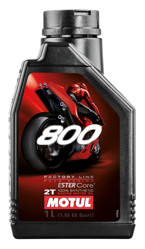 Huile 800 2T 1L pour pilotage sur route vivez l'expérience course en moto