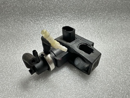 Audi A6 S6 C5 4B 2002 Diesel 132kW Turbolader Druckwandler Magnetventil IDU19055