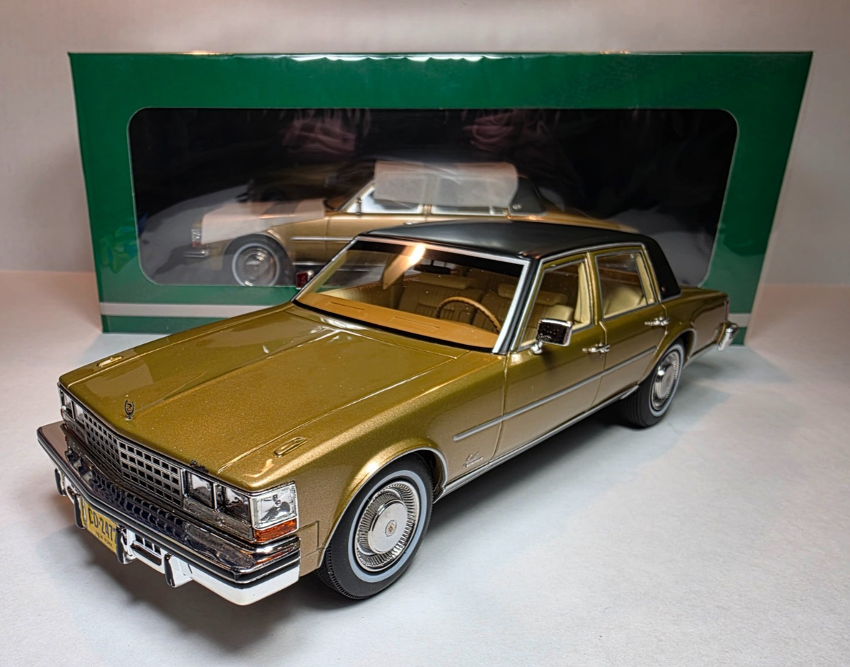 Cult Scale Models 1:18 1976 Cadillac Seville Gold Metallic/Black