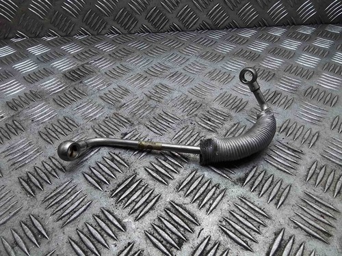 VW PASSAT B6 3C2 Turbinenschmierrohr 03c145140l 1.40 Petrol 110kw 2010 25831173