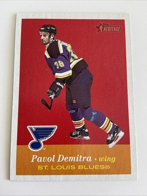 NHL Card-Pavol Demitra-Topps Heritage 2001-Blues
