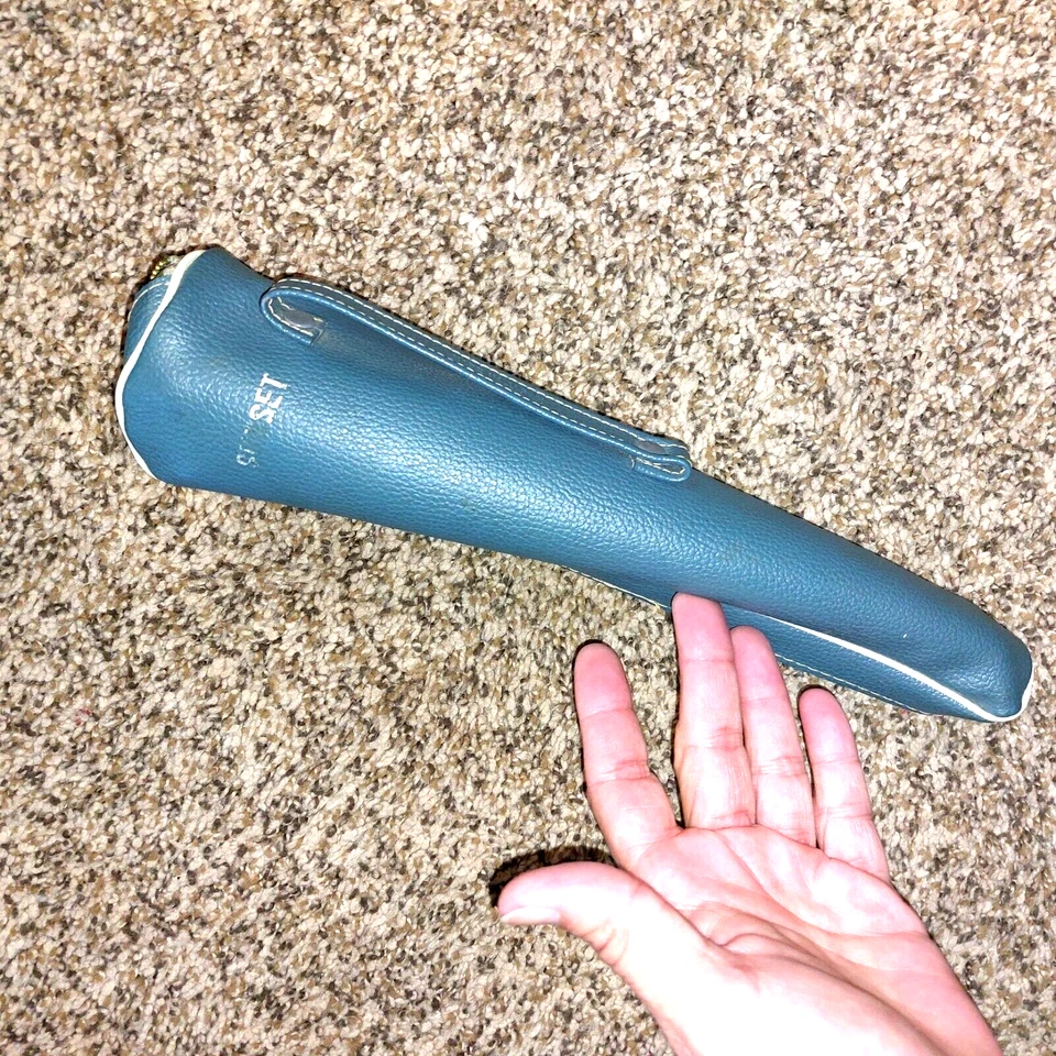 Vintage Sunset Chrome Tripod legs expand 43" height  Great Sturdy - Image 2 of 4