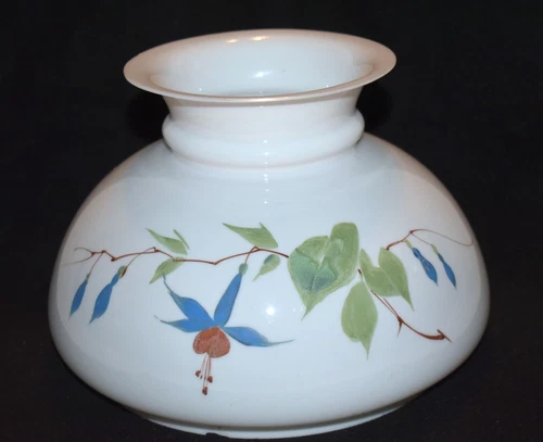 VINTAGE WHITE MILK GLASS HURRICANE STUDENT LAMP SHADE 6 15/16"