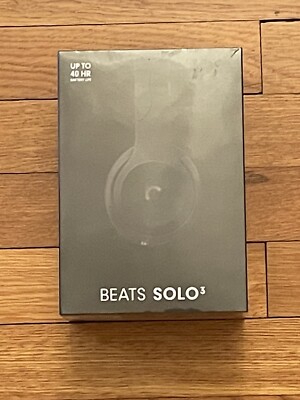 Brand New Beats by Dr. Dre Beats Solo3 Wireless On-Ear Headphones - Matte Black