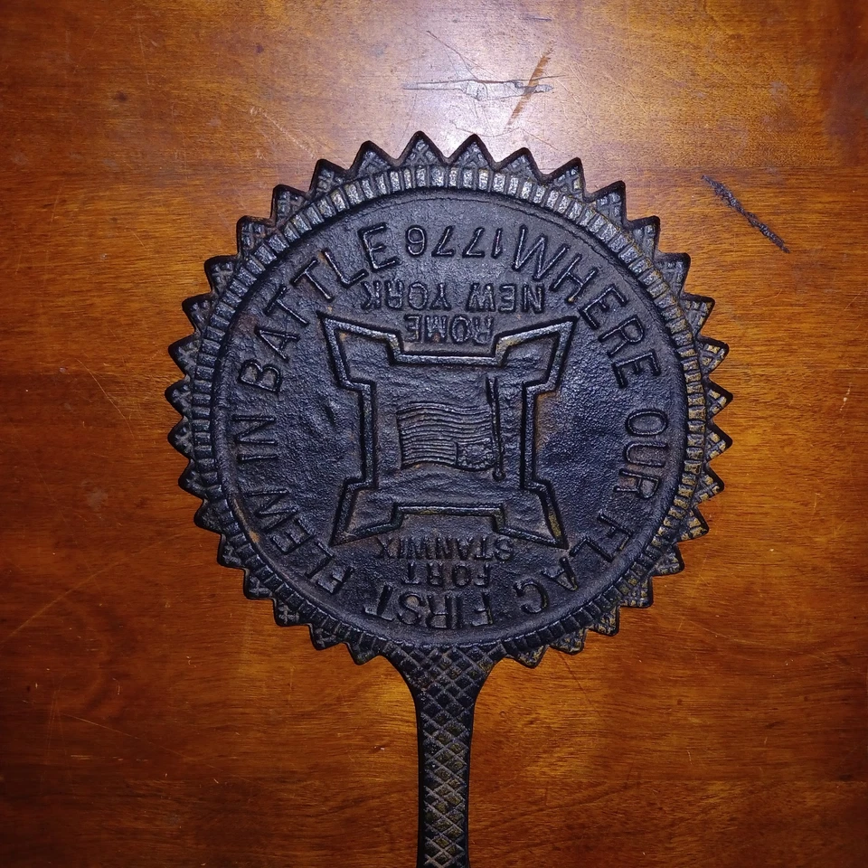 Remaches de hierro fundido vintage (Fort Stanwix/Roma Nueva York) americana. Foto 4 de 4