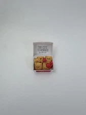 New Zuru Mini Brands Kawaii Kuties Cute McMunch Kitten Nuggets Mini Figure New