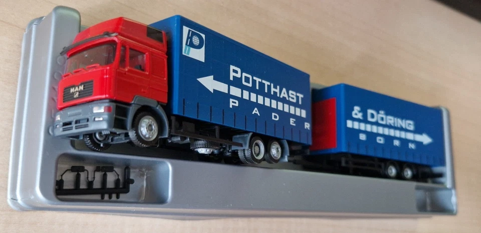 Herpa Exclusive MAN F2000 Vorfahrt biga centinato 1:87 OVP - Immagine 2 di 4