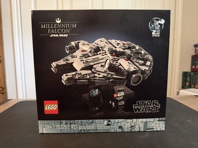 LEGO Star Wars Millennium Falcon 75375, 921 Pieces, 18+, Display Stand