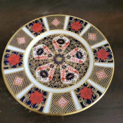 Royal Crown Derby England Porcelain Old Imari Bread Plate