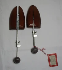 Vintage Miller Wood Shoe Trees Keepers Shapers Adjustable Metal