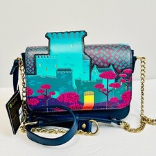 BOLSO BANDOLERA LOUNGEFLY X DISNEY PRINCESA VALIENTE CASTILLO DE MÉRIDA BOLSO DE HOMBRO