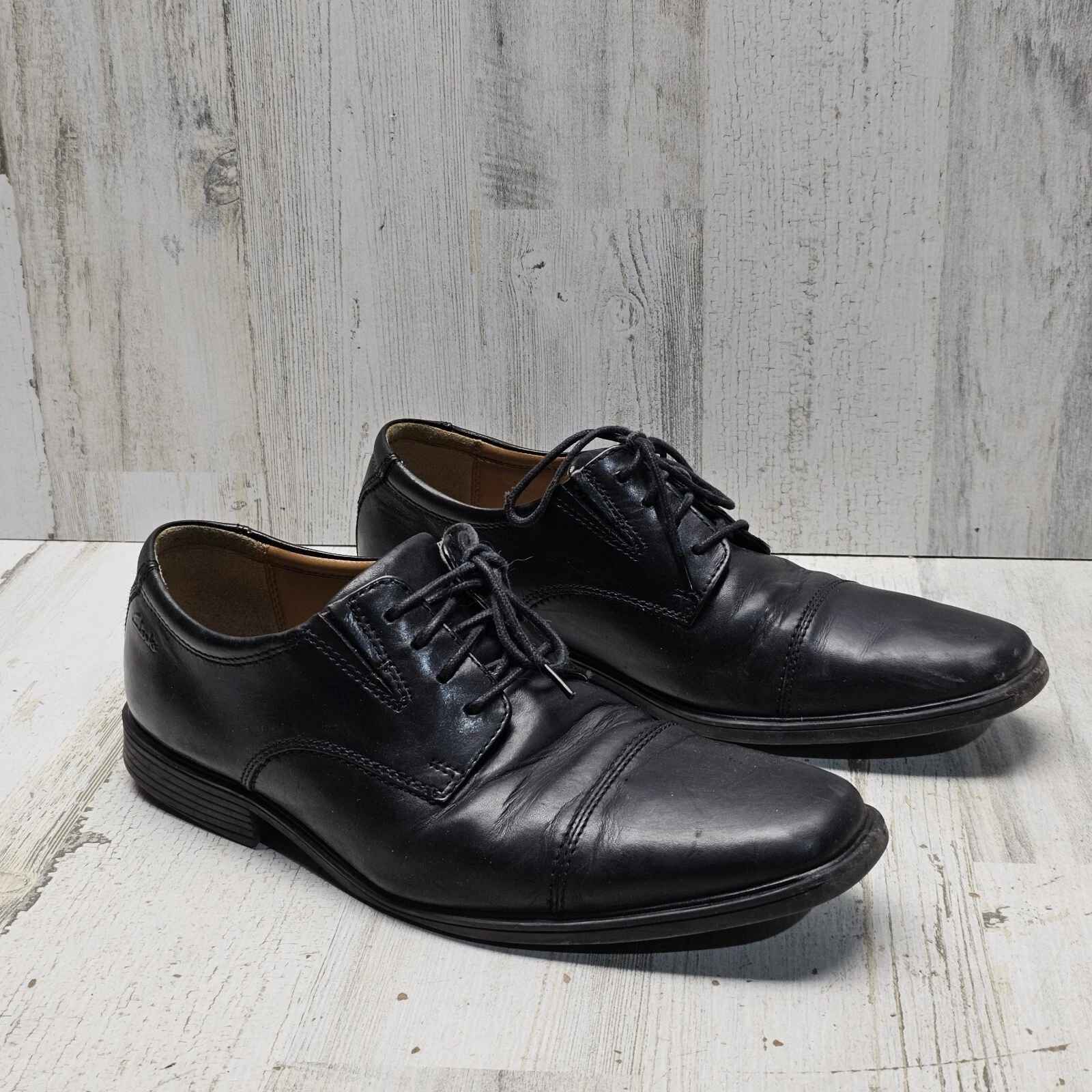 Scarpe Oxford Clarks Tilden Cap pelle nera uomo 8M