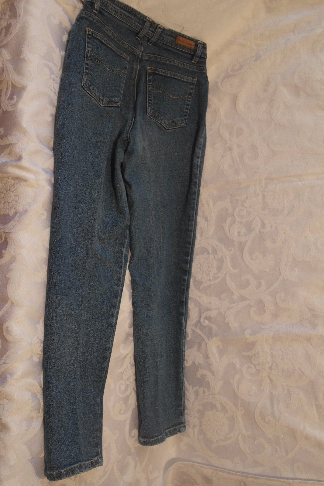 Gloria Vanderbilt Women's Stretch Jeans Size 10 Comfort Fit Denim