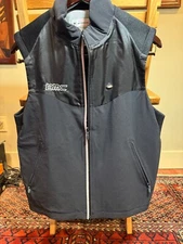 Assos mens vest medium