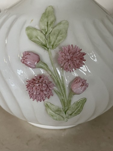 2 Belleek Ireland Irish Porcelain FLORAL Vases GORGEOUS! - Picture 3 of 12