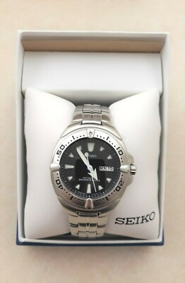 MEN'S SEIKO 7S26-01C0 SCUBA DIVER'S WRIST WATCH DAY & DATE
