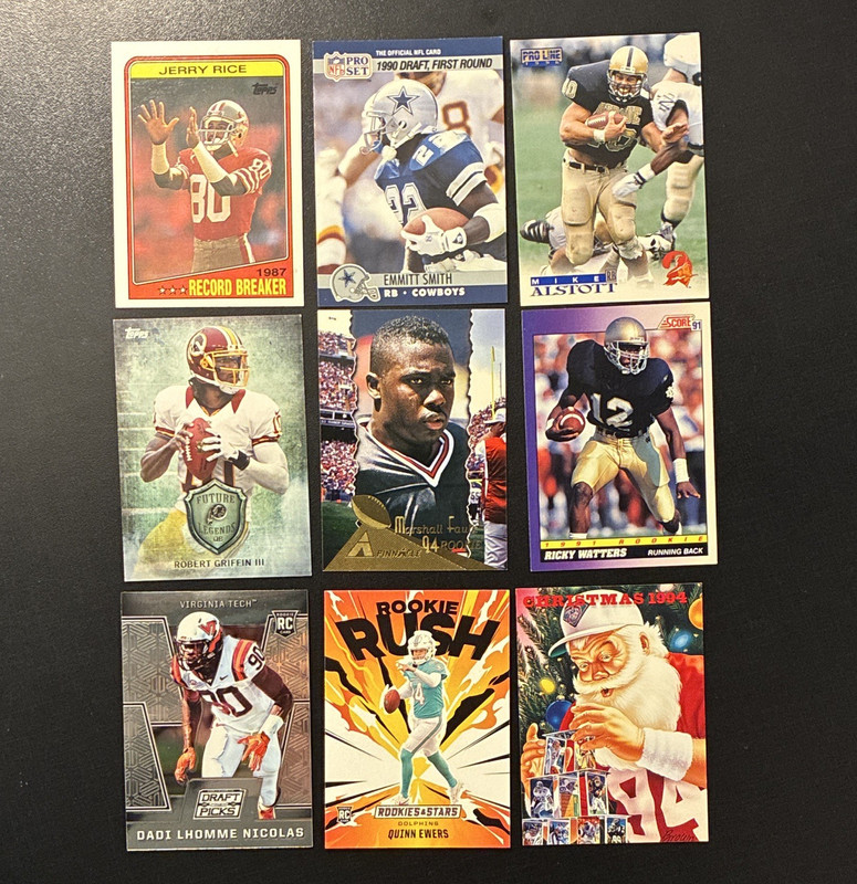 18-Card Lot Football cards