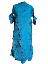 Miyake Jacke mit türkis TütenKleid - plessi...