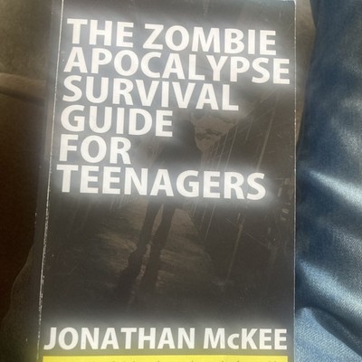 The zombie apocalypse survival guide for teenagers, McKee,signed,191p