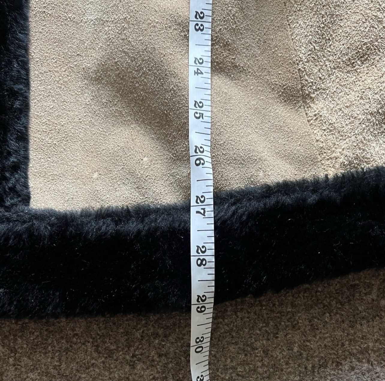 Foto 12 di 14