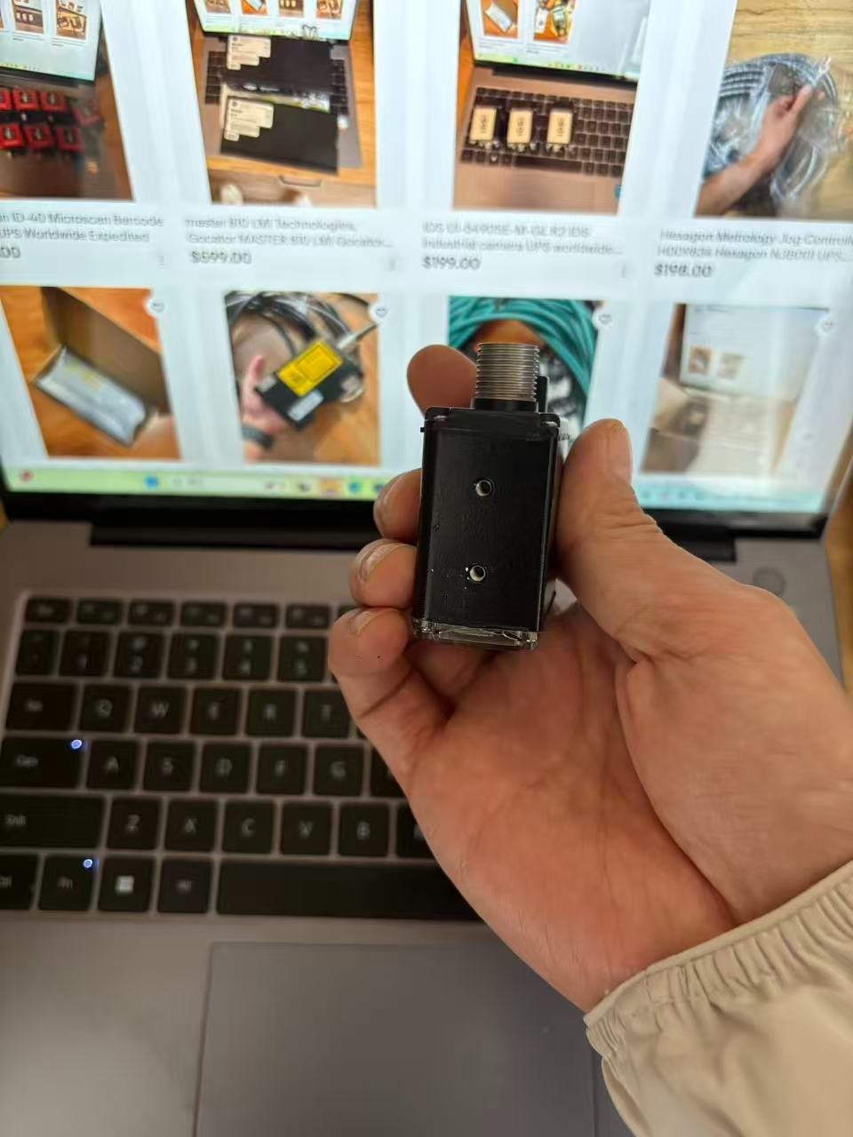 Thumbnail 4