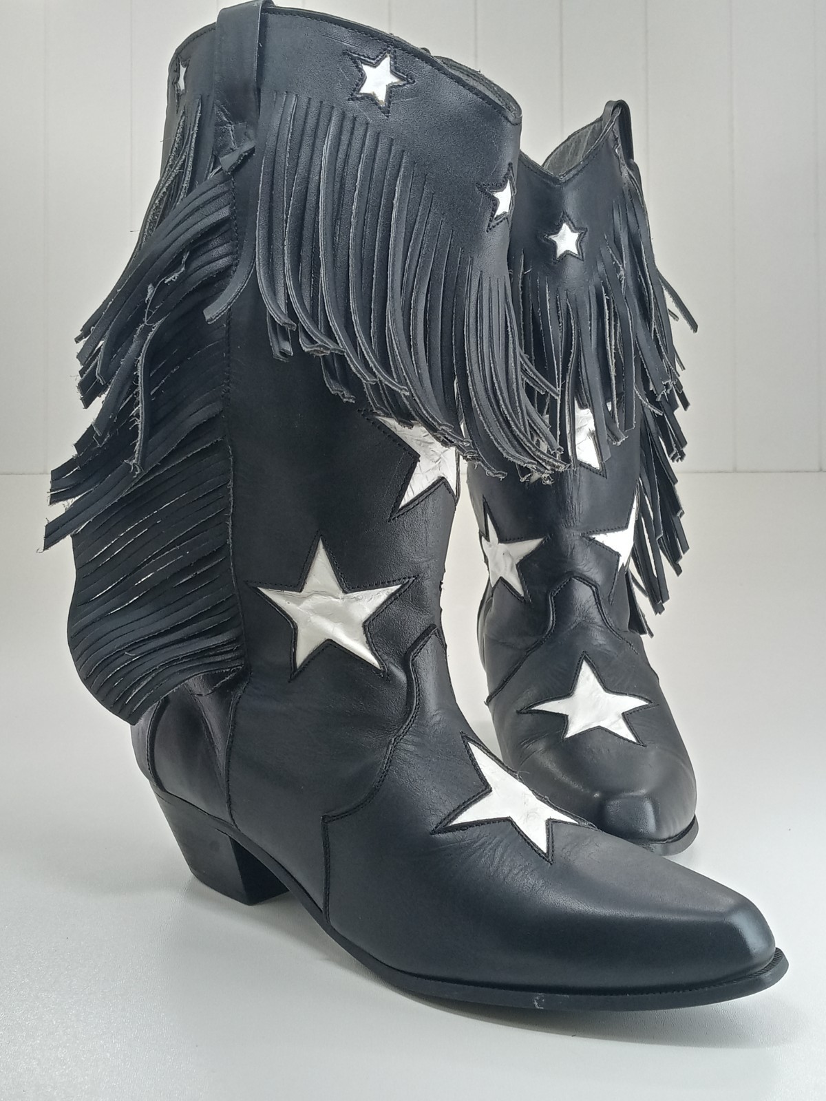 Botas vaqueras vintage Oak Tree Farms flecos estrellas negras blancas talla 8,5