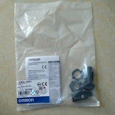 E3FATP21 1PC NEW Omron E3FA-TP21 Photoelectric Sensor Switch Fast delivery