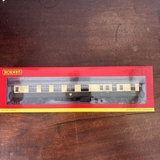 Hornby R40021 BR MK1 Brake Composite Coach No. W21083