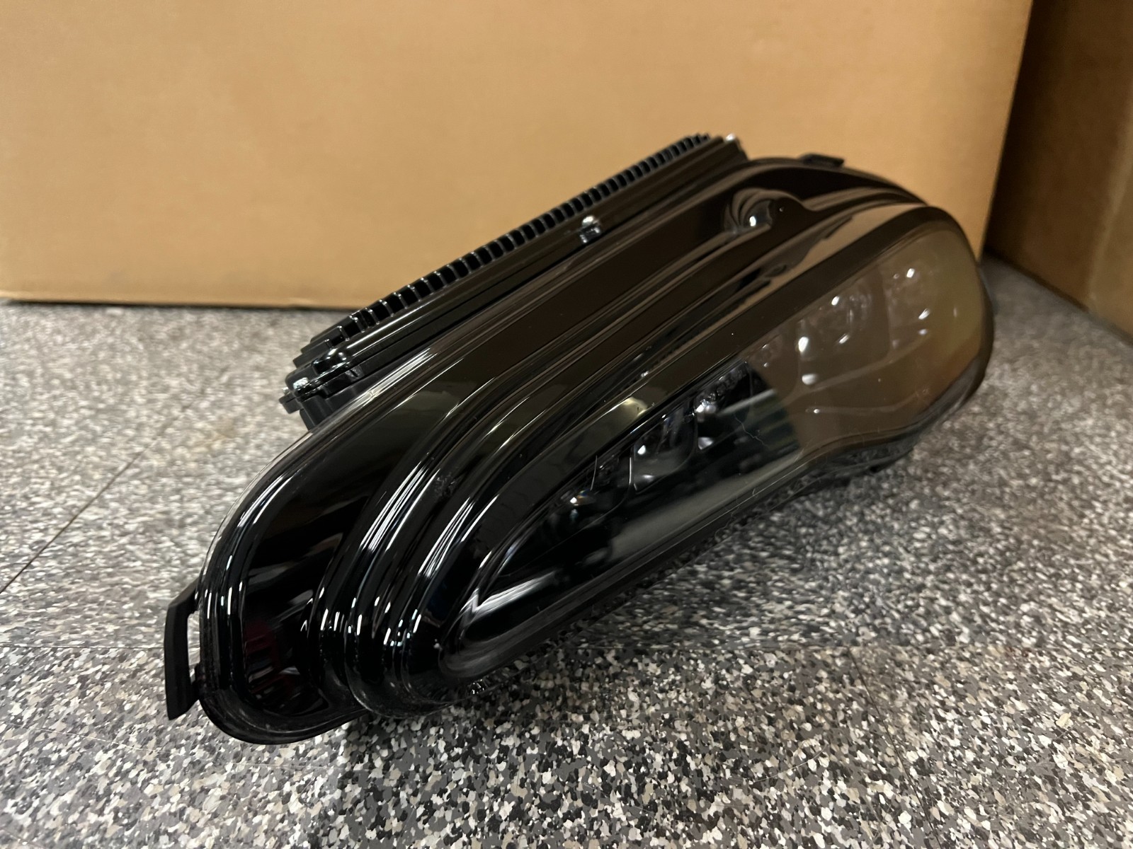 MCLAREN 720S ARTURA ELVA FRONT LEFT HEADLIGHT HEADLAMP 14AD779CP 14AD252CP