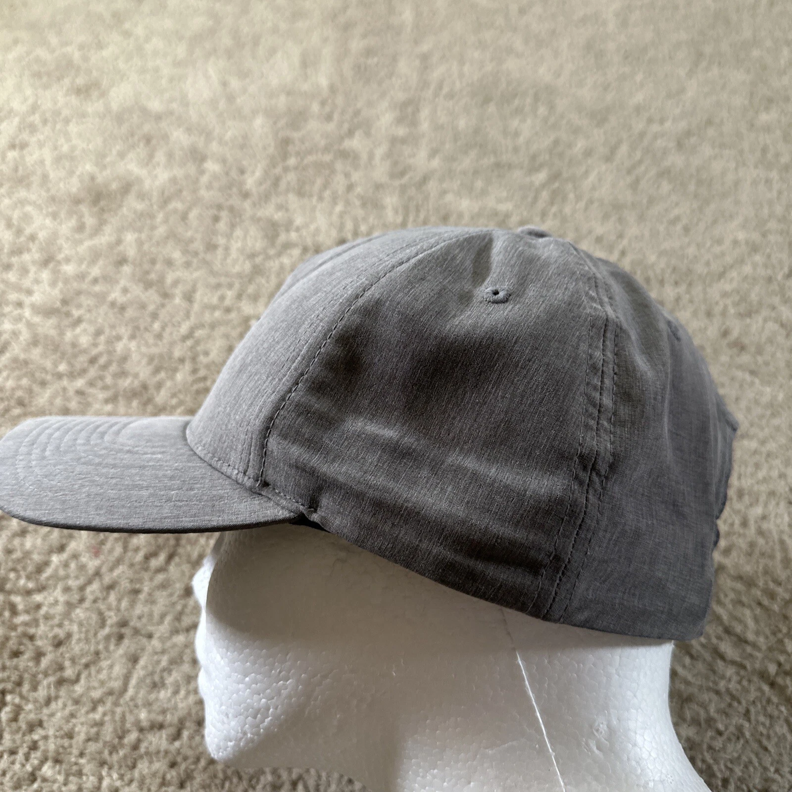 vuori hat cap snapback magnitude v logo heathered 