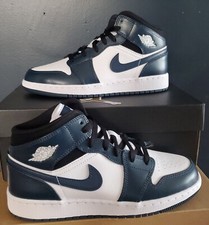 NEW AUTHENTIC NIKE AIR JORDAN 1 MID GS "ARMORY NAVY" US 5.5 Y