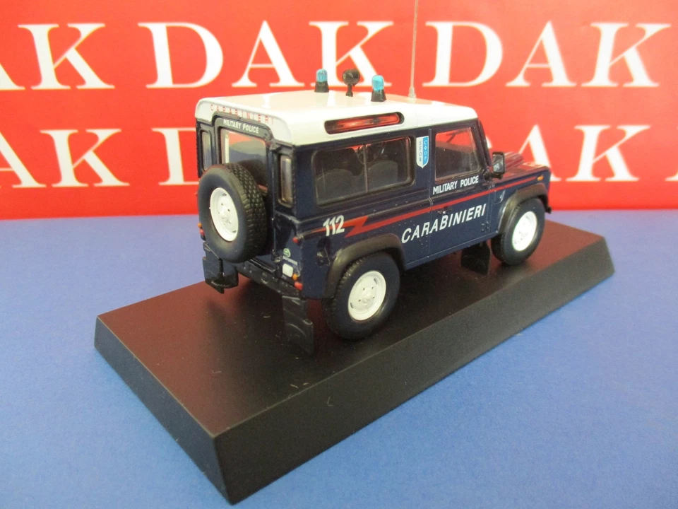 Die cast 1/43 Modellino Auto Carabinieri Land Rover Defender 90 Military Police - Immagine 4 di 4
