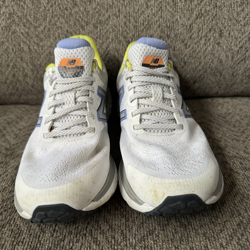 New Balance W680ch7 White Running Shoes Women’s Size 8 (7417774) Good Condition