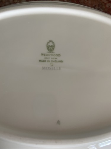 Moselle Wedgwood Gray vegetable bowl dish made in England - Picture 5 of 6